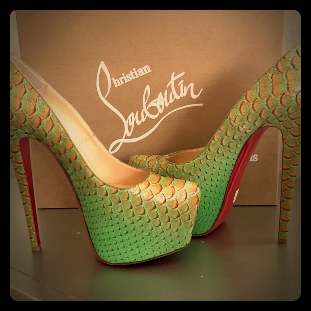 COPY - Christian Louboutin Daffodile Python 160 H…